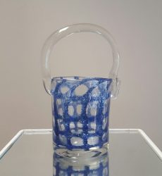 Benny Motzfeldt, PLUS<br>
Isbøtte <br> Benny Motzfeldt