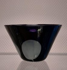 Gro Bergslien <br>
Hadeland Glassverk 1980 <br> Hadeland